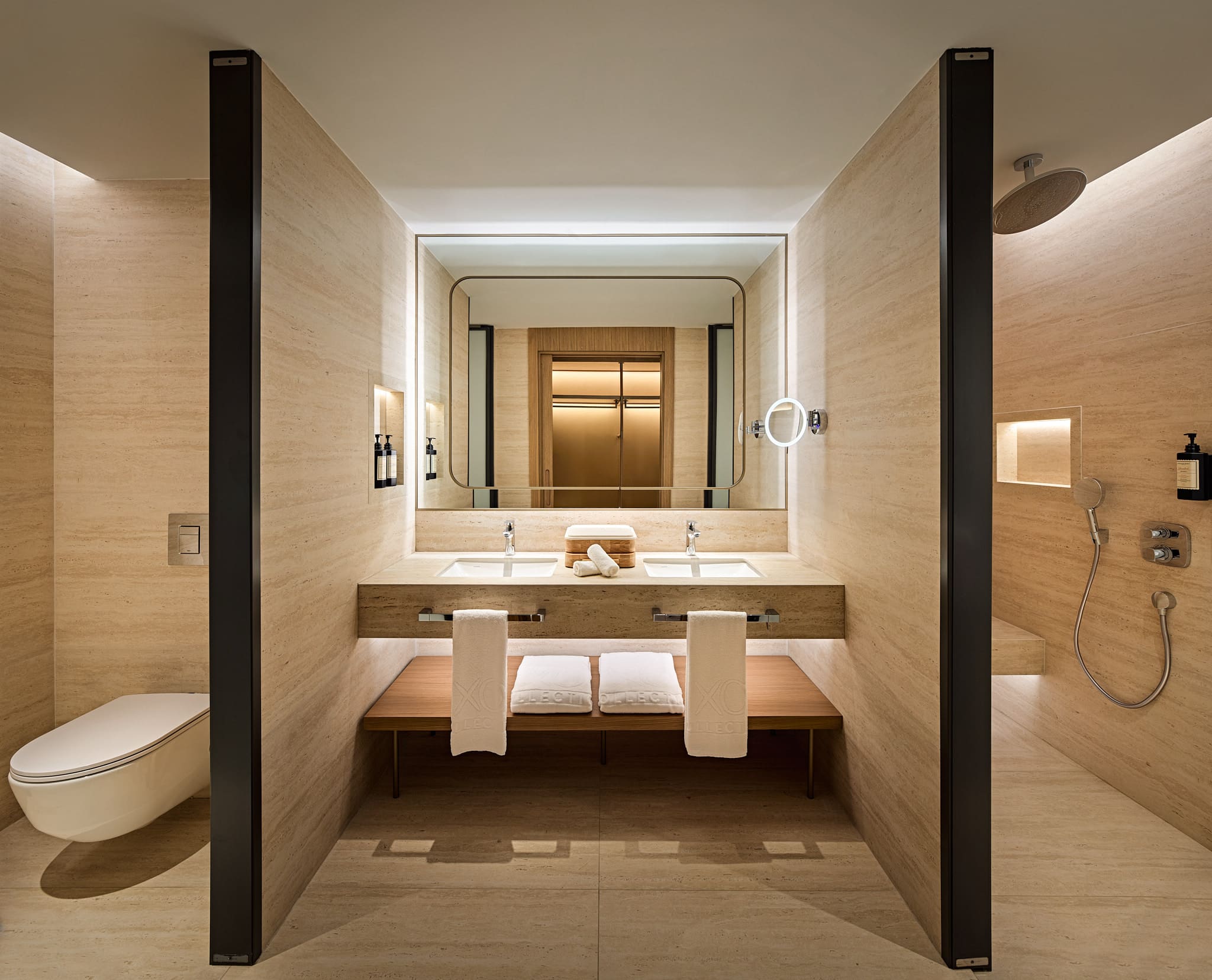 Club Deluxe Oda 3